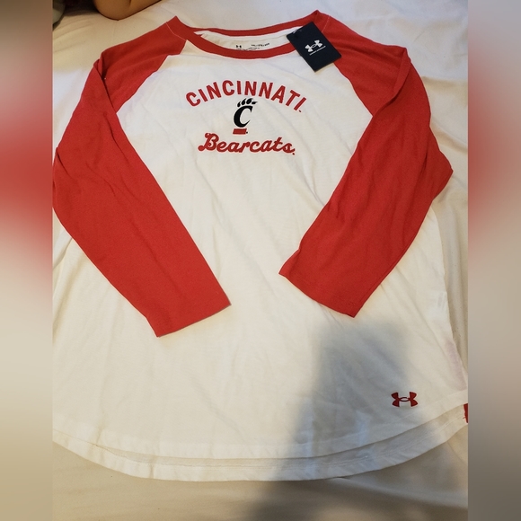 Under Armour Tops - Under Armour Women's Cincinnati Bearcats Stadium Tee